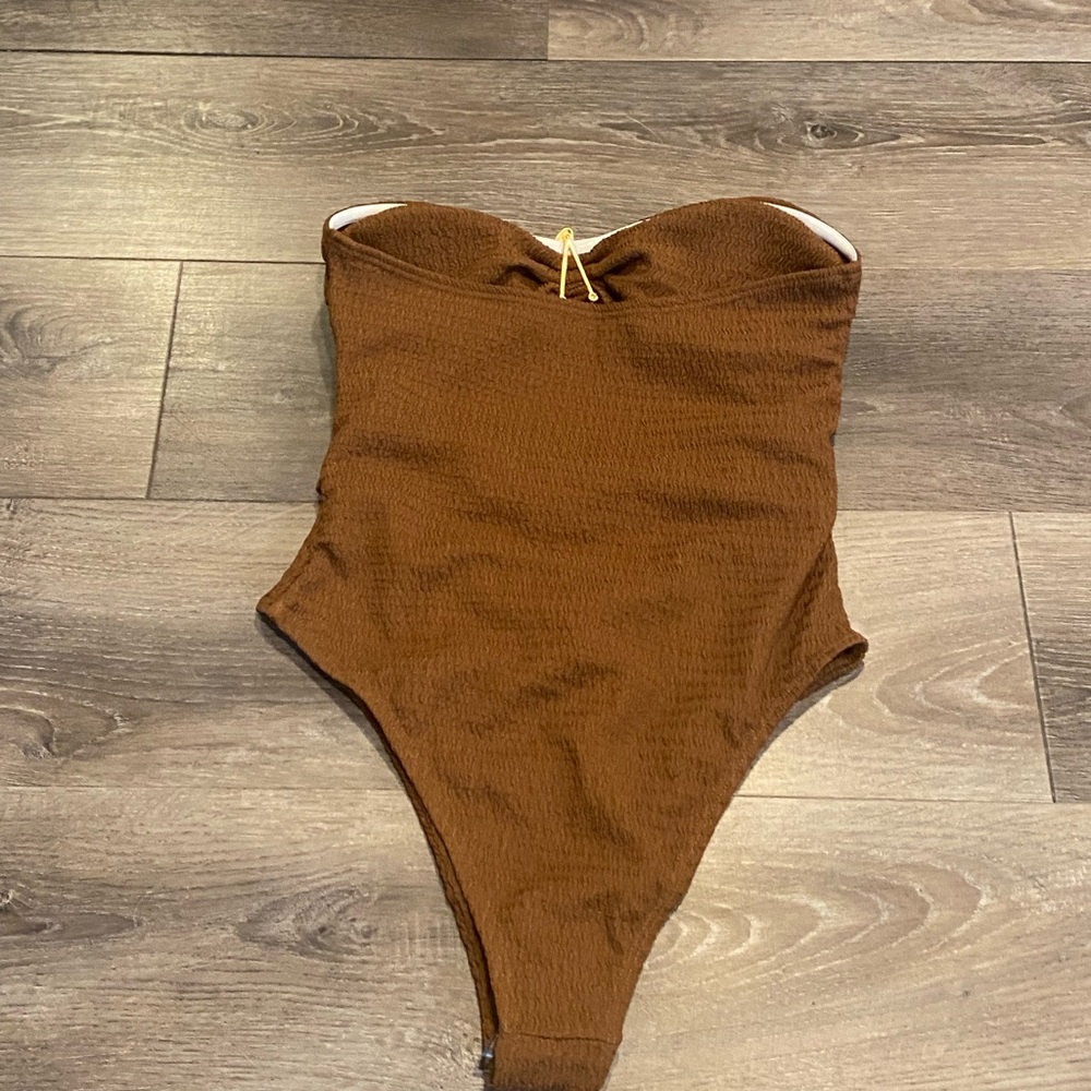 SHEIN Brown Starfish One Piece - Medium NWOT - Picture 3 of 4